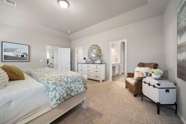 Building Photo - Stunning 3BR + Study in Prime Owasso/Colli...