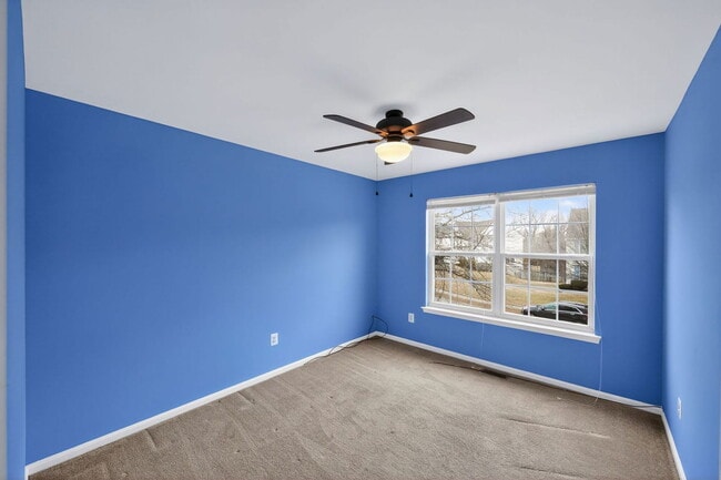 Building Photo - 9137 Granite Ct