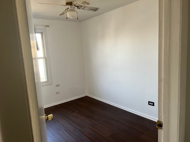 Building Photo - 1795 Marquette Ln