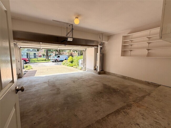 Building Photo - 12625 Memorial Dr