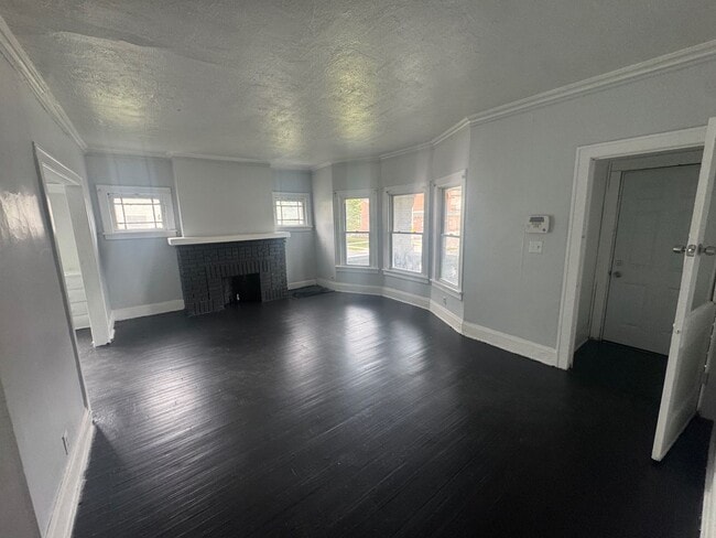 Building Photo - 13302 Cranwood Dr