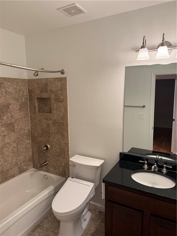 Building Photo - 4703 Legacy Cove Ln