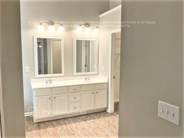 Building Photo - 3643 Aberdeen Way