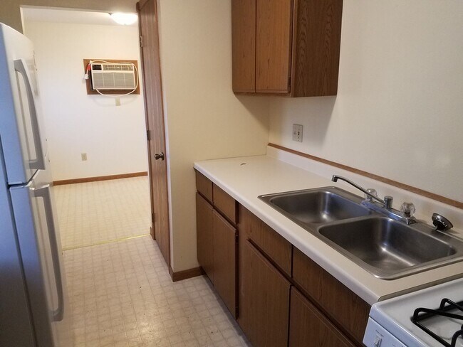 Building Photo - kb1820