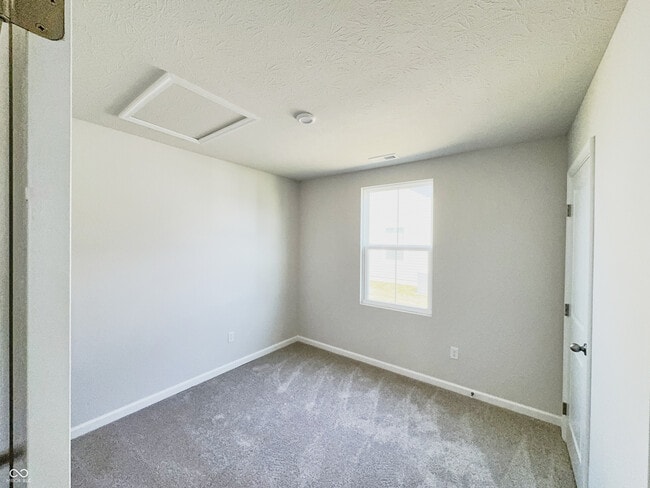 Building Photo - 1724 Plum Brook Dr