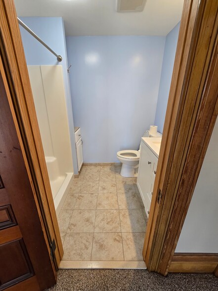 Bathroom 2 - 281 Pembroke St