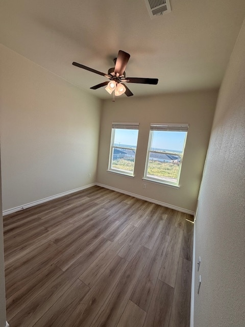 Building Photo - 510 War Admiral Dr