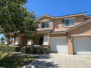 Building Photo - Spacious 5 Bedroom/3 Bath Home in Eastvale.
