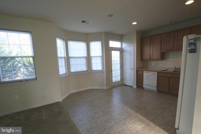 Building Photo - 107 Berwick Ln