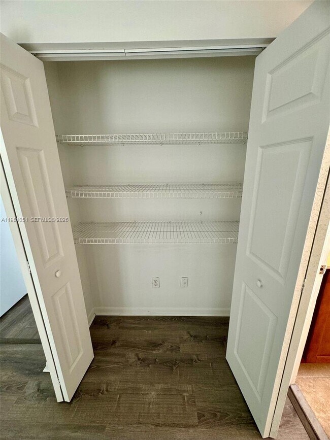 Building Photo - 15430 NW 12th Ct