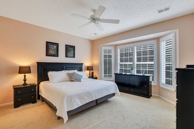 Building Photo - "213 Landing Lane - Charming 2-Bed, 2-Bath...