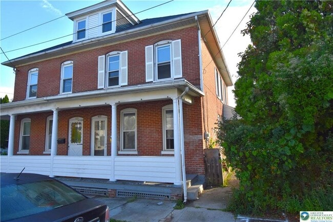 Primary Photo - 417 Porter St