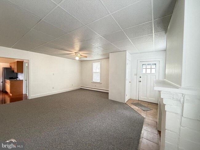 Building Photo - 1087 Buttonwood Ave