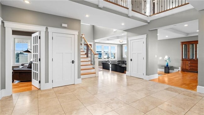 Building Photo - 3 Doris Terrace