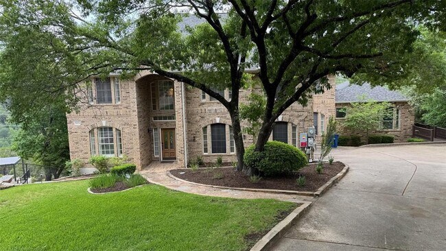 Building Photo - 9604 Crenata Cove