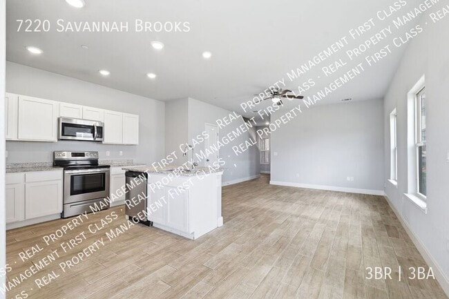 Building Photo - 7220 Savannah Brooks
