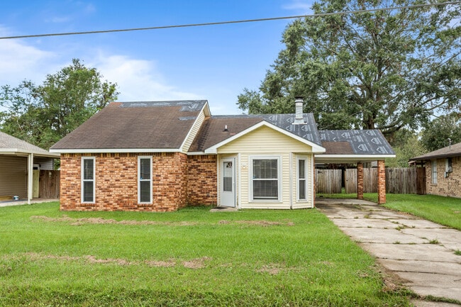 Building Photo - 14453 Beau Jon Ave