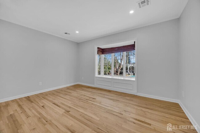 Building Photo - 1430 Kearney Dr