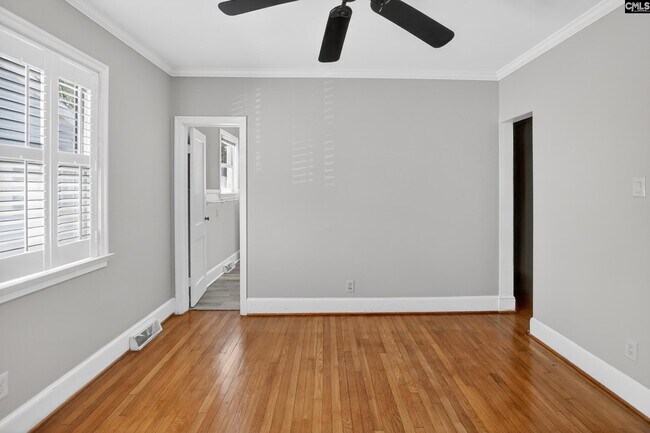 Building Photo - 512 Carrison St