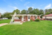 Building Photo - 4114 Carnation Dr