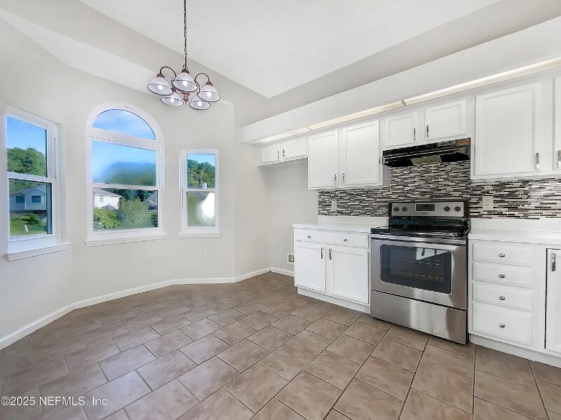 Building Photo - 3345 Millcrest Dr