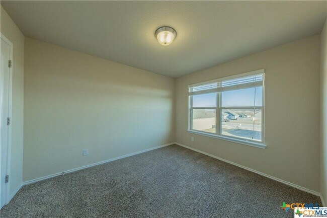 Building Photo - 141 Citori Path