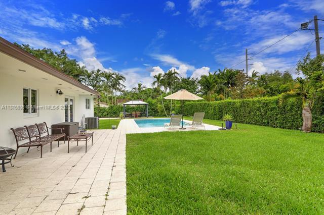 Building Photo - 8800 SW 81st Ave