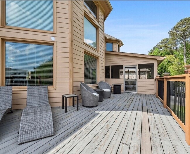 Building Photo - 4020 W Stubbs Rd