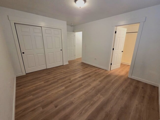 Building Photo - Newer Two bedroom/Two bath Duplex | Available NOW