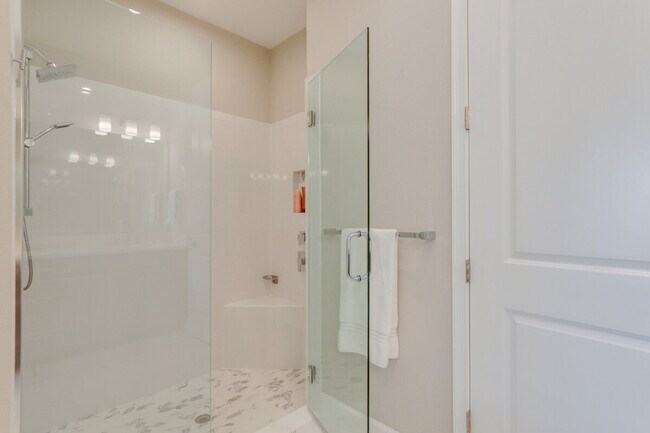 Building Photo - 15677 Sacile LN