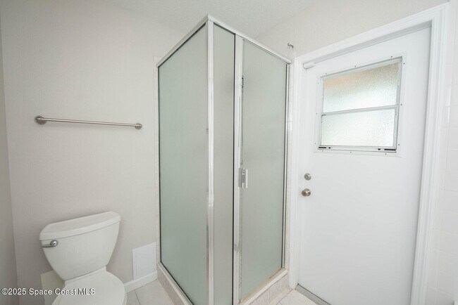 Building Photo - 1326 Cherry Hills Rd NE