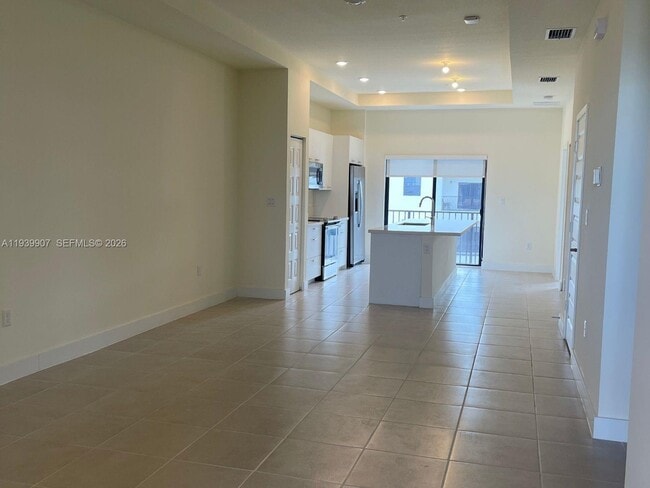 Building Photo - 7915 NW 104th Ave