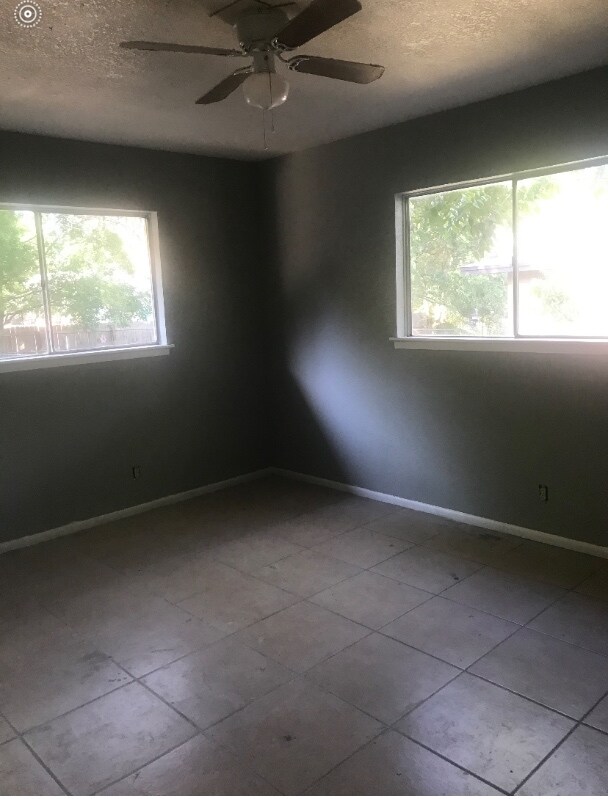 Building Photo - 12326 Trailing Oaks St