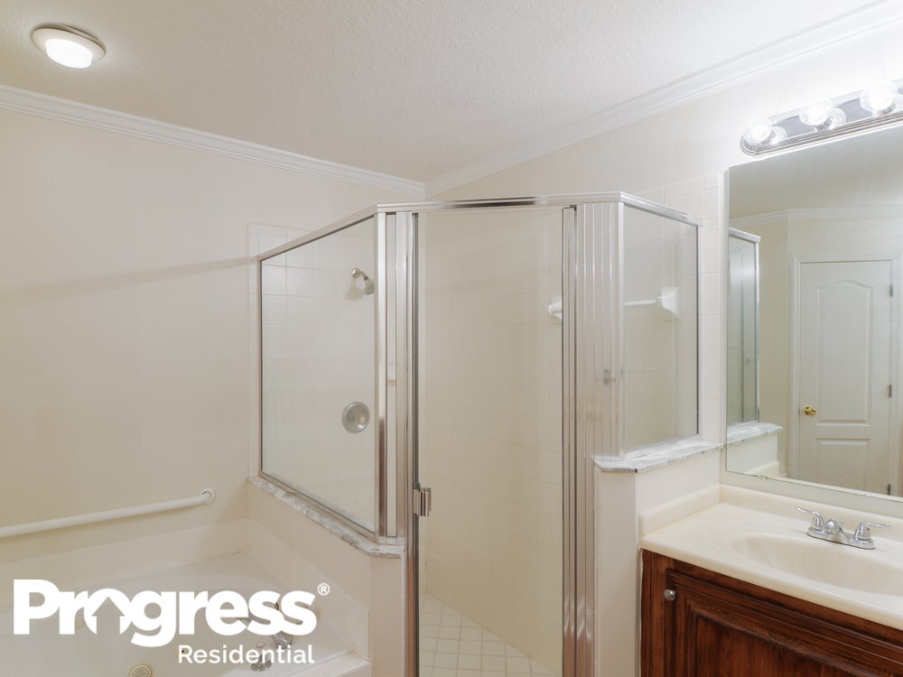 Building Photo - 168 Johns Glen Dr