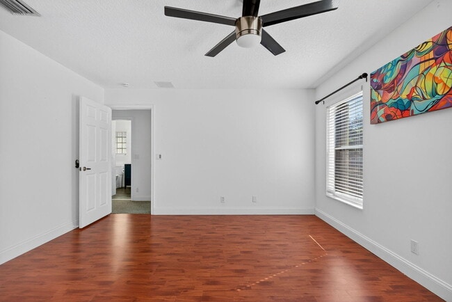 Building Photo - 7004 Galleon Cove Cir