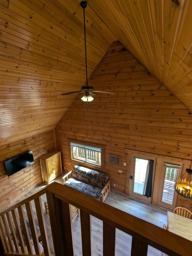 Building Photo - 721 Skatepark Court