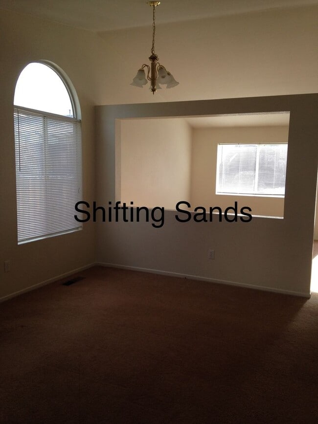 Building Photo - 8200 Shifting Sands Dr