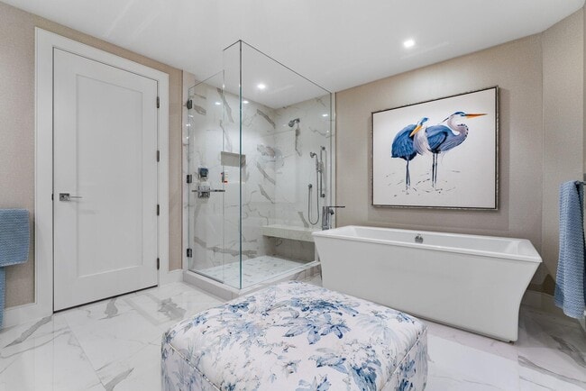 Building Photo - 3730 N Ocean Dr