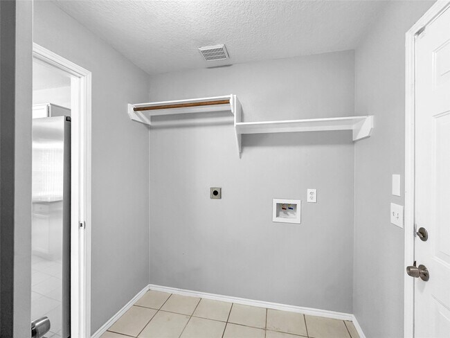 Building Photo - 19227 Indian Stone Ln