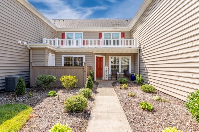 Primary Photo - 1102 Settlement Dr
