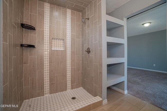 Building Photo - 12041 Van Gogh Dr