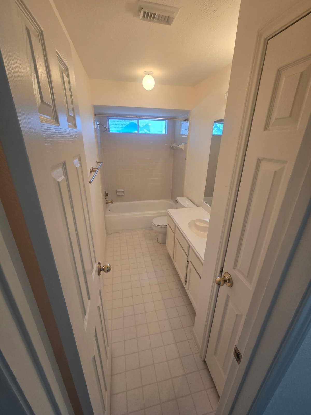 Building Photo - 12851 Apple Forest Trl