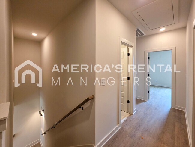 Building Photo - 4422 Foxcote Ln