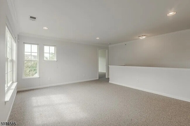 Building Photo - 75 Swing Bridge Ln