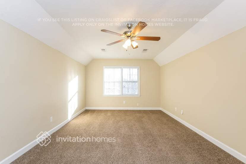 Building Photo - 297 Old Hickory Way
