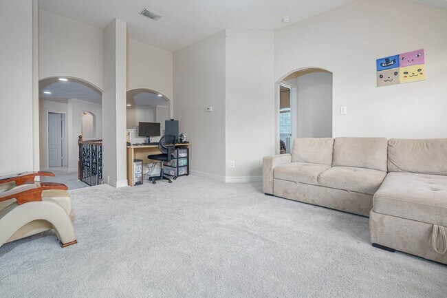 Building Photo - 6515 Costa Sienna Ln