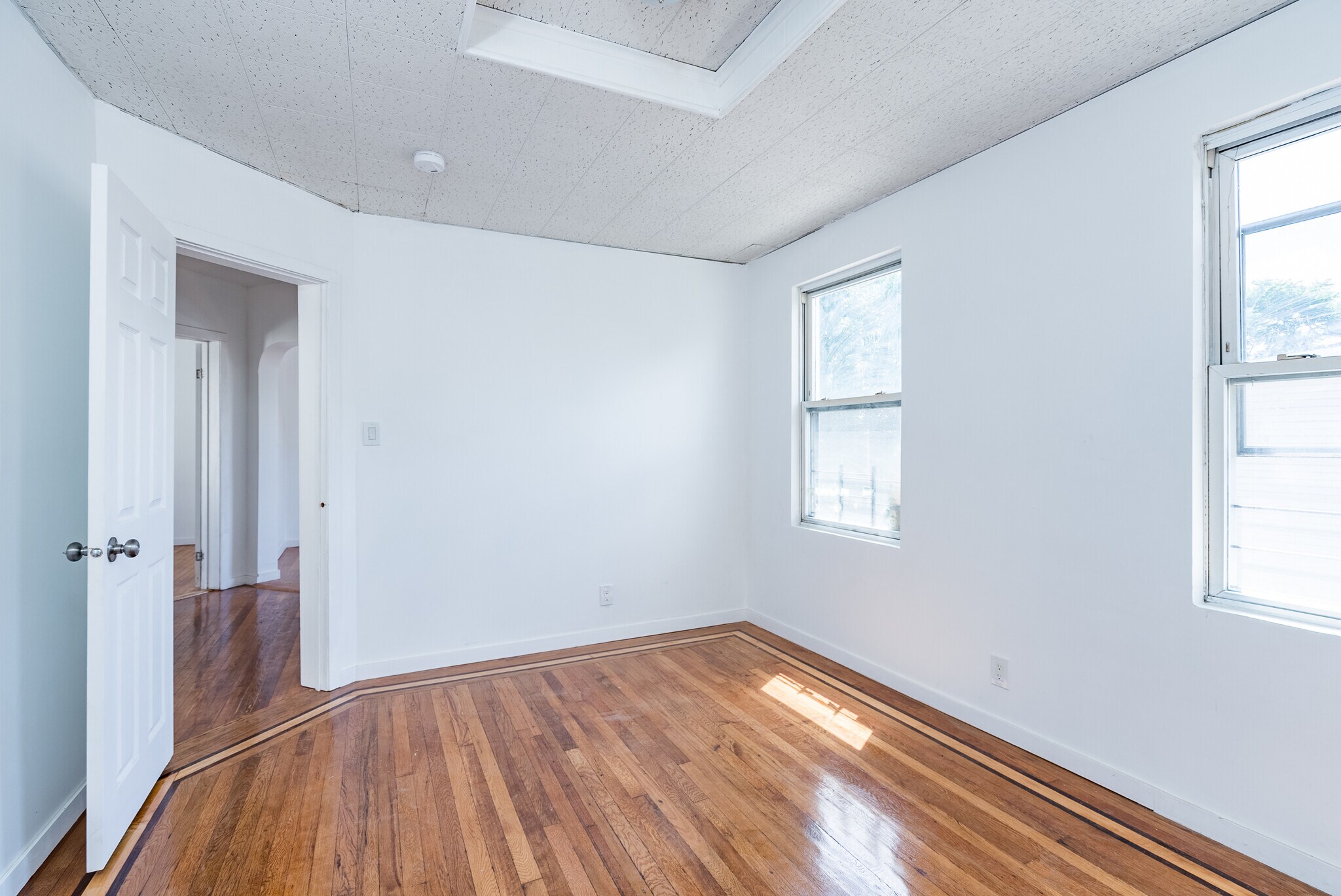 Building Photo - 832 Calhoun Ave