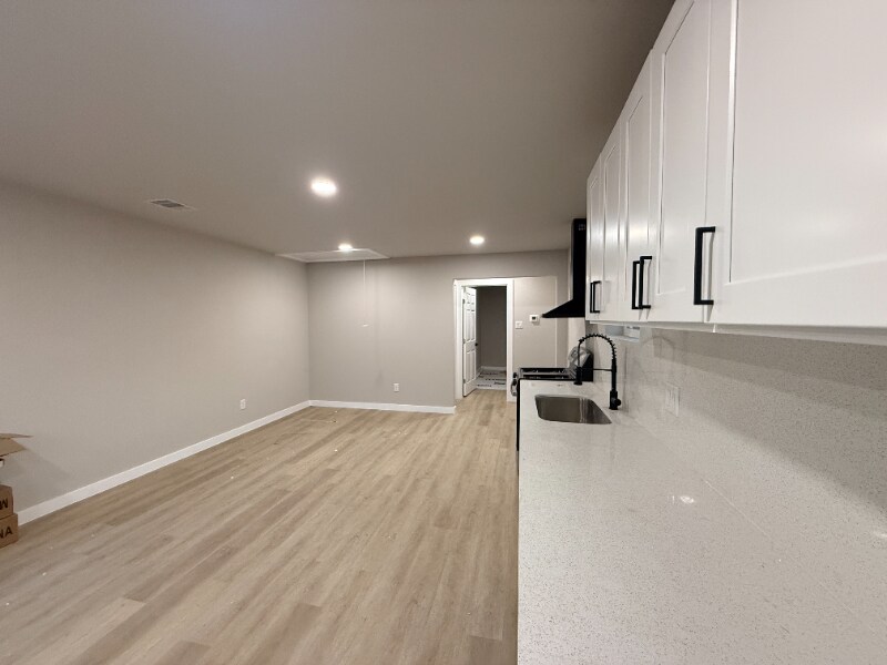 Building Photo - 1519 McKee St