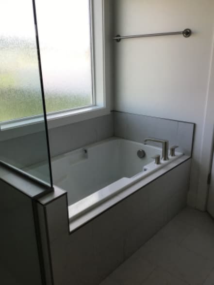 Building Photo - 209 Huntington St