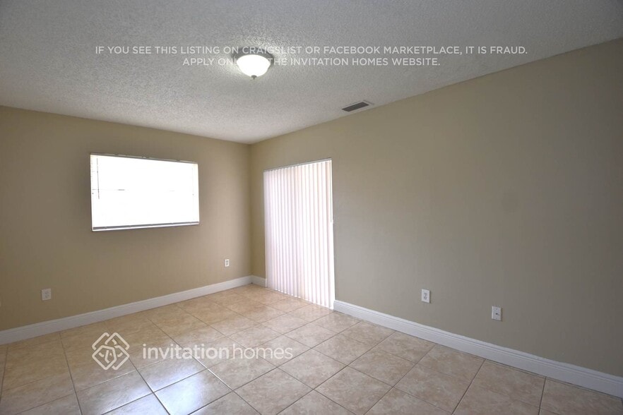 Building Photo - 7550 W 30th Ave